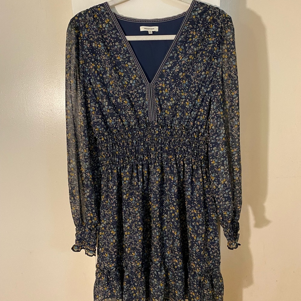 Max Studio waist dress floral